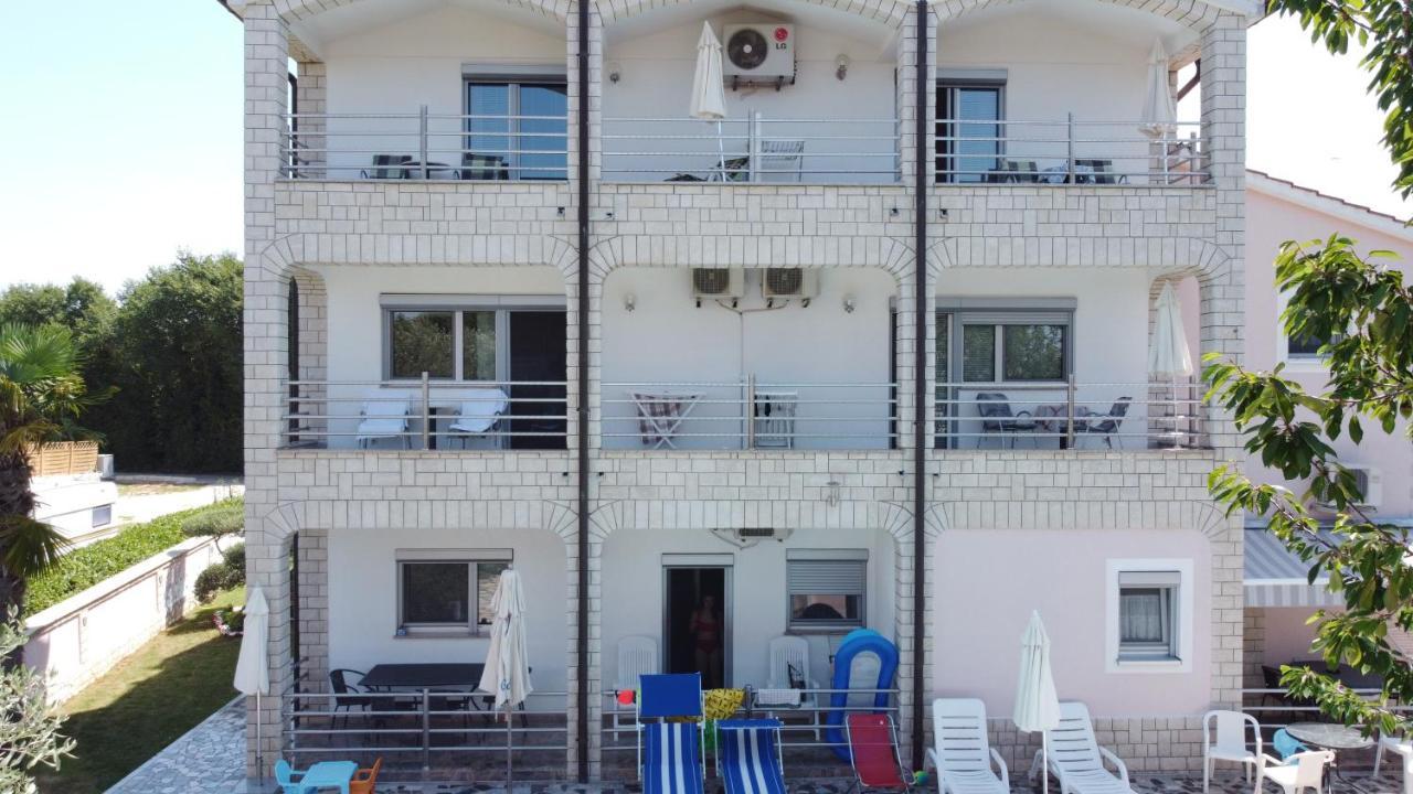 Villa Baldi Tar-Vabriga 外观 照片