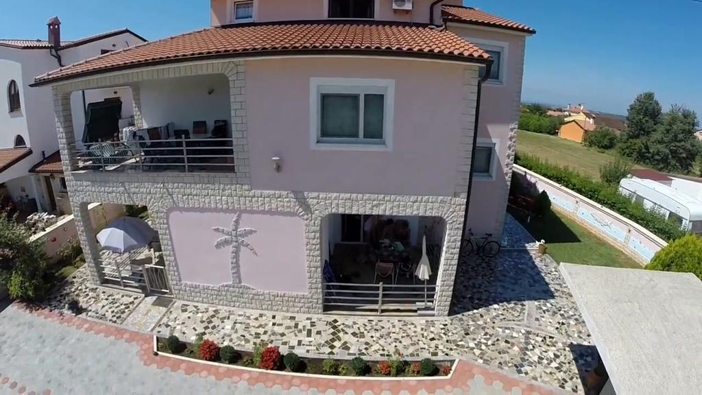 Villa Baldi Tar-Vabriga 外观 照片