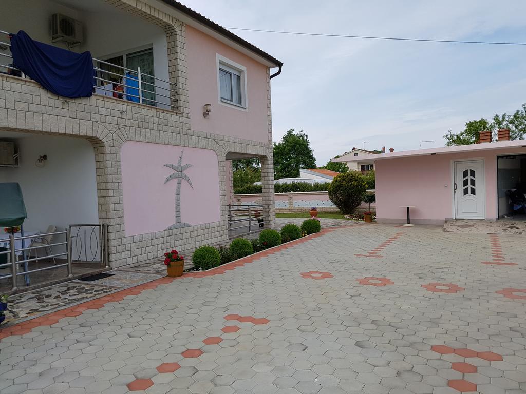 Villa Baldi Tar-Vabriga 外观 照片